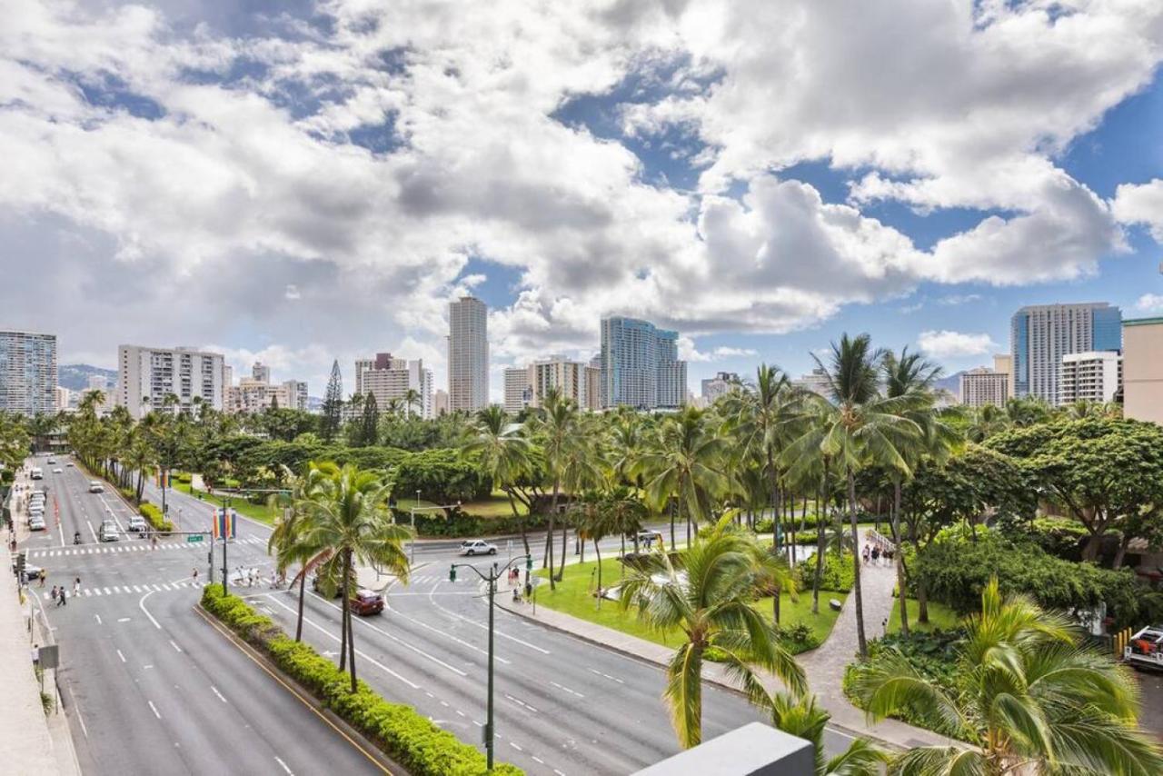 Вілла Incredible Location Free Parking In Waikiki Гонолулу Екстер'єр фото